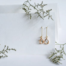 Load image into Gallery viewer, Earrings Small Kidney Hoops