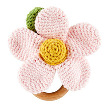 Load image into Gallery viewer, Rattle Daisy Crochet