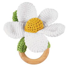 Load image into Gallery viewer, Rattle Daisy Crochet