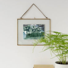 Load image into Gallery viewer, Frame Hanging Brass 8 x 10"
