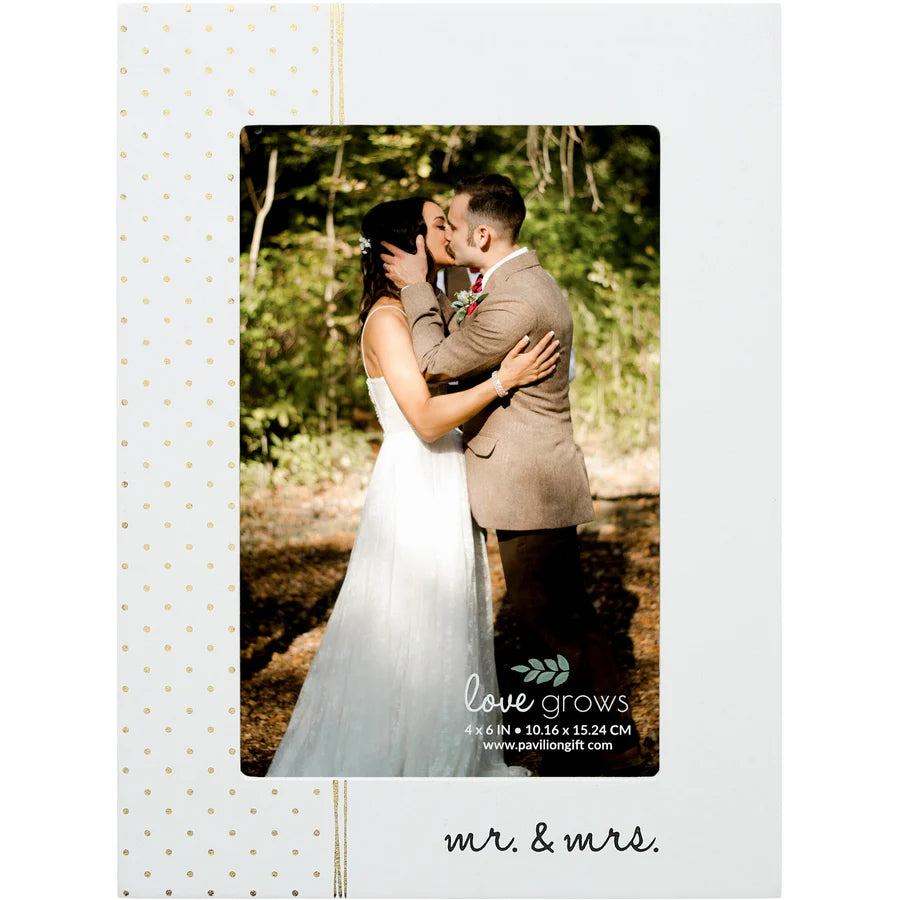 Frame Mr And Mrs By Love Grows