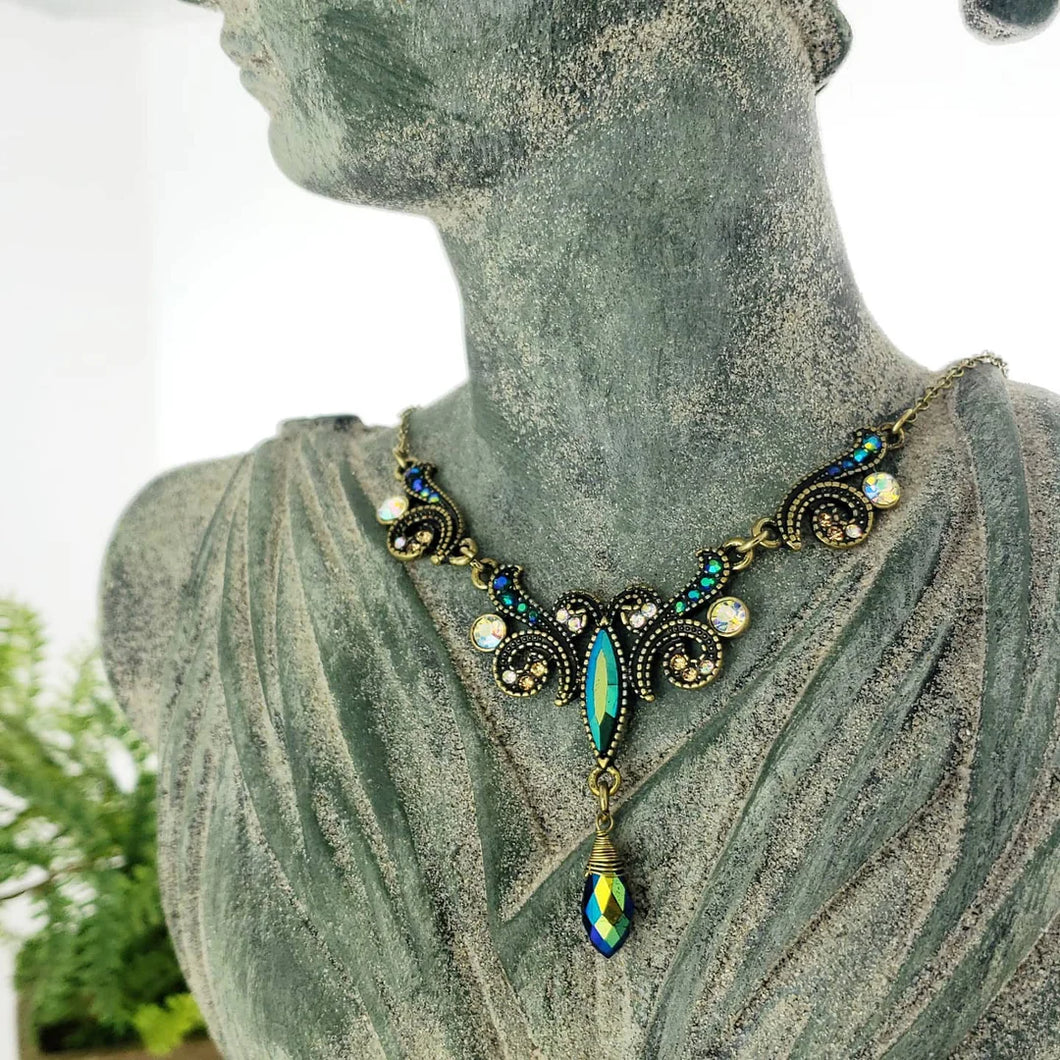 Necklace Antique Gold Bead Droplet