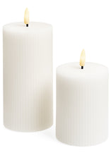 Load image into Gallery viewer, Candle Pillar LED White 3x4
