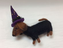 Load image into Gallery viewer, Ornament Dachshund Witch Hat
