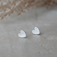 Load image into Gallery viewer, Earring Amado Heart Stud
