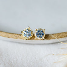 Load image into Gallery viewer, Earring Bedazzle
