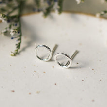 Load image into Gallery viewer, Earrings Hermosa Stud
