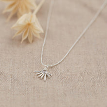 Load image into Gallery viewer, Necklace Light Burst
