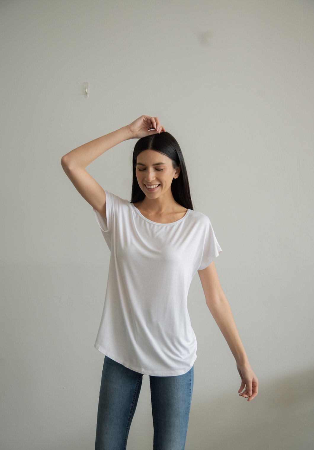 Classic Scoop Tee - Let's be Brave and Kind - Fresh White